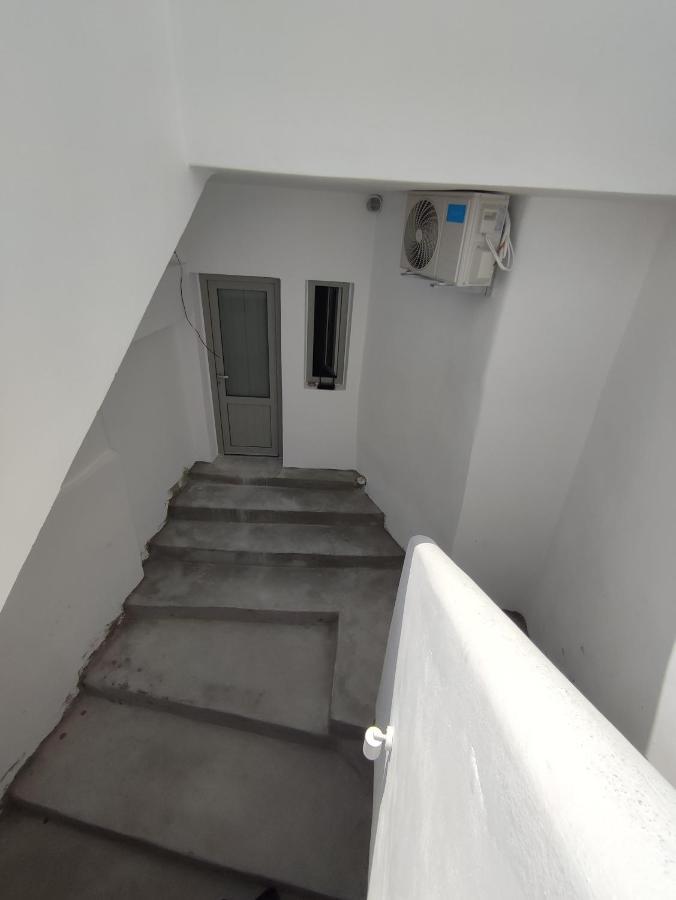 V D Fira Rooms Exteriér fotografie